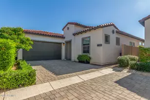 17383 W Guthrie St, Surprise, AZ 85388 - Photo 5