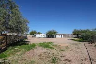 2839 E Marco Polo Rd, Phoenix, AZ 85050 - Photo 35