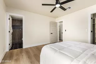 2236 E Des Moines Cir, Mesa, AZ 85213 - Photo 17