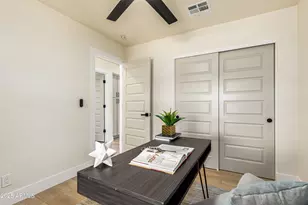 2236 E Des Moines Cir, Mesa, AZ 85213 - Photo 25