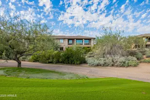 10260 E White Feather Ln, Scottsdale, AZ 85262 - Photo 29