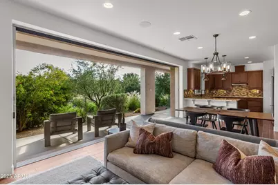 10260 E White Feather Lane #1050, Scottsdale, AZ 85262 - Photo 11