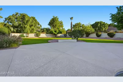 2173 E La Vieve Lane, Tempe, AZ 85284 - Photo 91