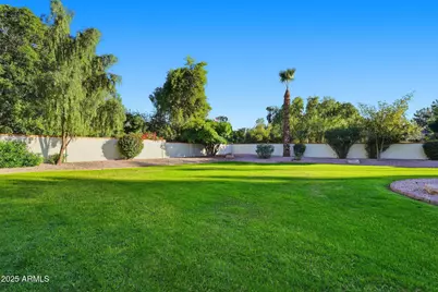 2173 E La Vieve Lane, Tempe, AZ 85284 - Photo 91