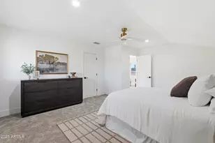 2173 E La Vieve Ln, Tempe, AZ 85284 - Photo 55