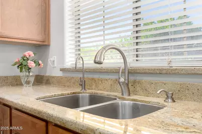 13533 W Cypress Street, Goodyear, AZ 85395 - Photo 21