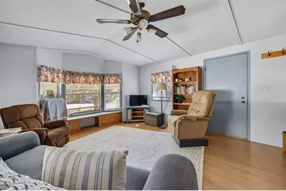 3490 Black Bear Run, Overgaard, AZ 85933 - Photo 9