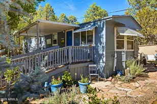 3490 Black Bear Run, Overgaard, AZ 85933 - Photo 3