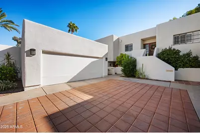 2953 E Rose Lane, Phoenix, AZ 85016 - Photo 1