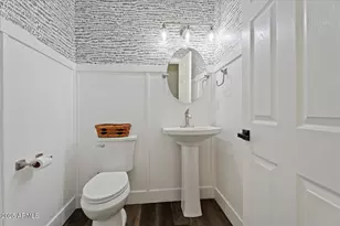 1244 N Norfolk Cir, Mesa, AZ 85205 - Photo 19