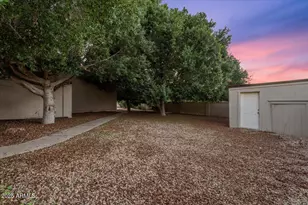 1244 N Norfolk Cir, Mesa, AZ 85205 - Photo 29