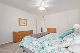 10050 W Lancaster Dr, Sun City, AZ 85351 - Photo 11