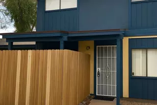 286 W Palomino Dr, Chandler, AZ 85225 - Photo 1