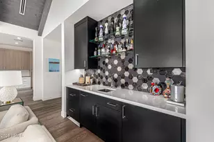 4535 N 49th Pl, Phoenix, AZ 85018 - Photo 19