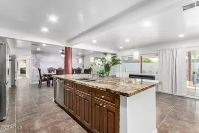 490 N Vine Street, Chandler, AZ 85225 - Photo 27