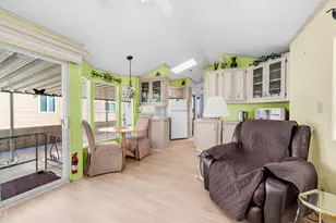 196 Mineshaft Dr, Apache Junction, AZ 85119 - Photo 9