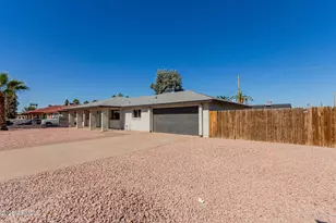 5902 W Wolf St, Phoenix, AZ 85033 - Photo 3