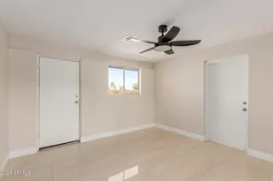 5902 W Wolf St, Phoenix, AZ 85033 - Photo 13