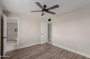 5902 W Wolf St, Phoenix, AZ 85033 - Photo 15