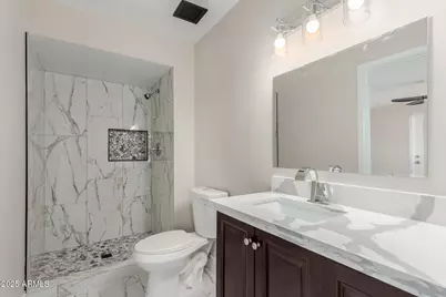 5902 W Wolf Street, Phoenix, AZ 85033 - Photo 17