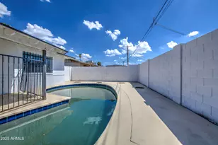 4750 N 39th Dr, Phoenix, AZ 85019 - Photo 39