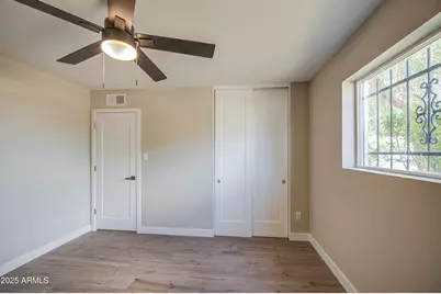 4750 N 39th Drive, Phoenix, AZ 85019 - Photo 33