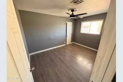 2720 W Ruth Avenue, Phoenix, AZ 85051 - Photo 11