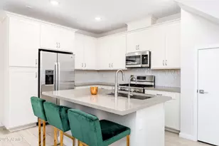 724 E Lark St, Gilbert, AZ 85297 - Photo 13