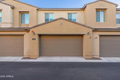 724 E Lark Street #102, Gilbert, AZ 85297 - Photo 5