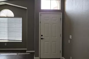 4830 W Shannon Ct, Chandler, AZ 85226 - Photo 3