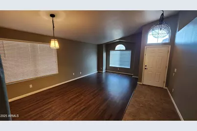 4830 W Shannon Court, Chandler, AZ 85226 - Photo 3