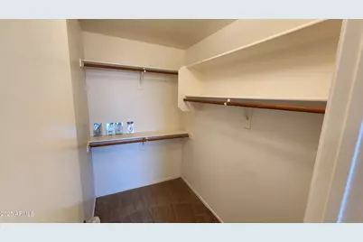 4830 W Shannon Court, Chandler, AZ 85226 - Photo 13