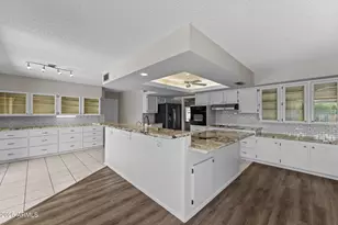 12423 W Aurora Dr W, Sun City West, AZ 85375 - Photo 15