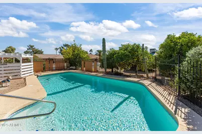 12423 W Aurora Drive W, Sun City West, AZ 85375 - Photo 33