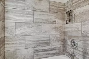 8043 W Windrose Dr, Peoria, AZ 85381 - Photo 11