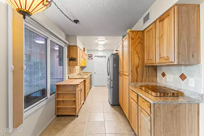 17322 N Del Webb Boulevard, Sun City, AZ 85373 - Photo 11