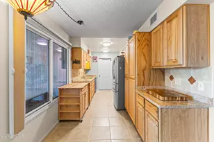 17322 N Del Webb Blvd, Sun City, AZ 85373 - Photo 11