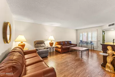 17322 N Del Webb Boulevard, Sun City, AZ 85373 - Photo 7