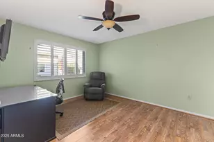 17322 N Del Webb Blvd, Sun City, AZ 85373 - Photo 21