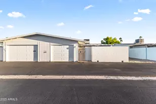 17322 N Del Webb Blvd, Sun City, AZ 85373 - Photo 27