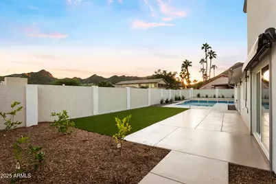 2273 E Clinton Street, Phoenix, AZ 85028 - Photo 29