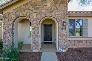 2528 S Portland Ave, Gilbert, AZ 85295 - Photo 1
