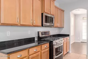 21125 W Elm Way, Buckeye, AZ 85396 - Photo 9