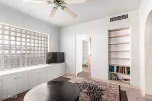 2209 N 12th Ave, Phoenix, AZ 85007 - Photo 17