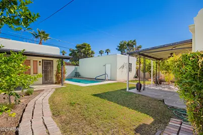 2209 N 12th Avenue, Phoenix, AZ 85007 - Photo 29