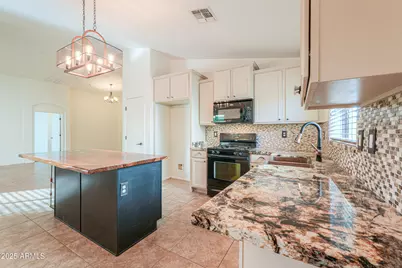 45131 W Horse Mesa Road, Maricopa, AZ 85139 - Photo 13