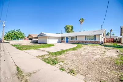 5035 N 39th Drive, Phoenix, AZ 85019 - Photo 3