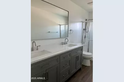 323 N Hunt Drive E, Mesa, AZ 85203 - Photo 17