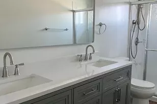 323 North Hunt Dr E, Mesa, AZ 85203 - Photo 17