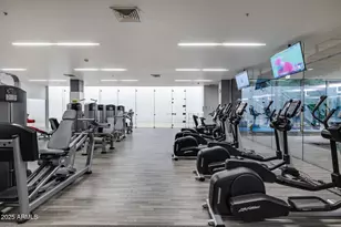 7157 E Rancho Vista Dr, Scottsdale, AZ 85251 - Photo 33